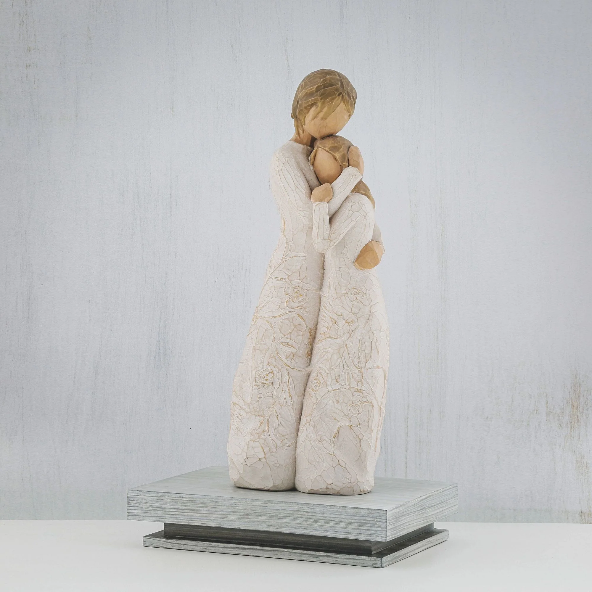 Close to me Figurine by Willow Tree - Image 4